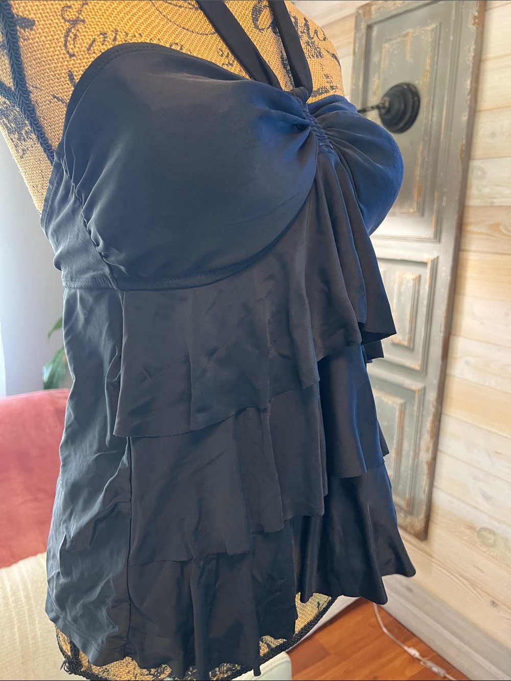 Black Halter Ruffle Camisole - Picture 2 of 7